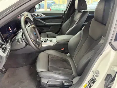 BMW i4 2024 - 43000 EUR, 42572 km - AUTO.MOTO.pt - 42572km - foto 15 de 39