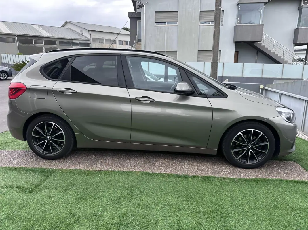 BMW 218 Active Tourer 2016 - 14900 EUR, 190000 km - AUTO.MOTO.pt - 190000km - foto 14 de 58