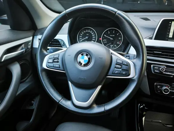 BMW X1 2018 - 19950 EUR, 159800 km - AUTO.MOTO.pt - 159800km - foto 36 de 63