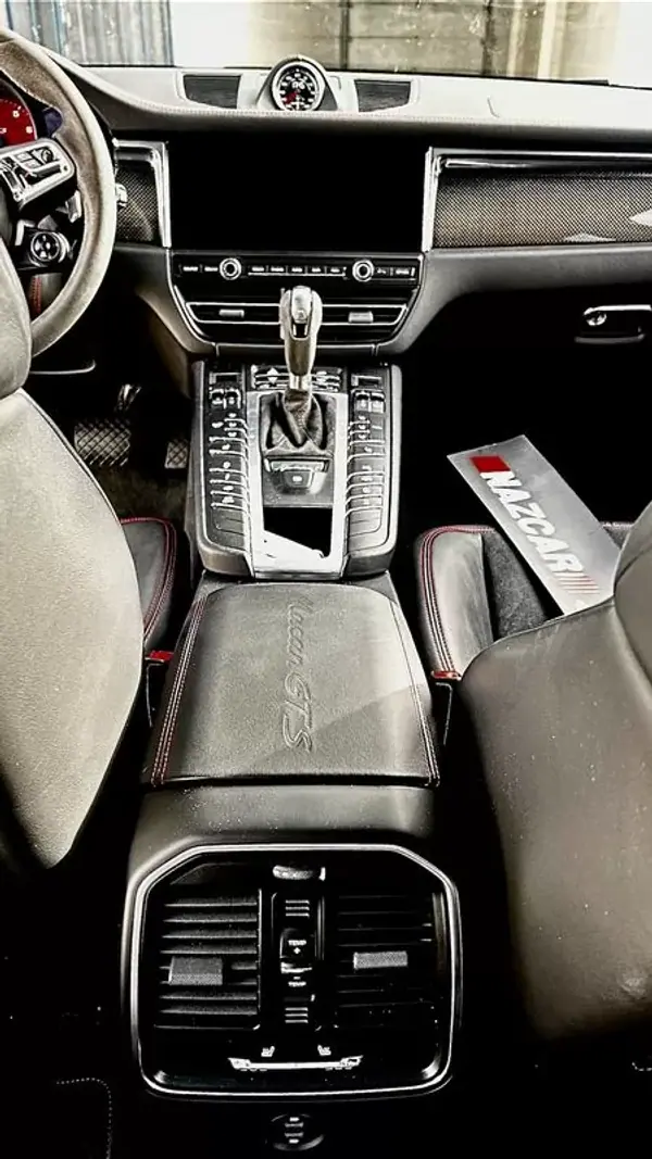 Porsche Macan 2021 - 89500 EUR, 94000 km - AUTO.MOTO.pt - 94000km - foto 12 de 21