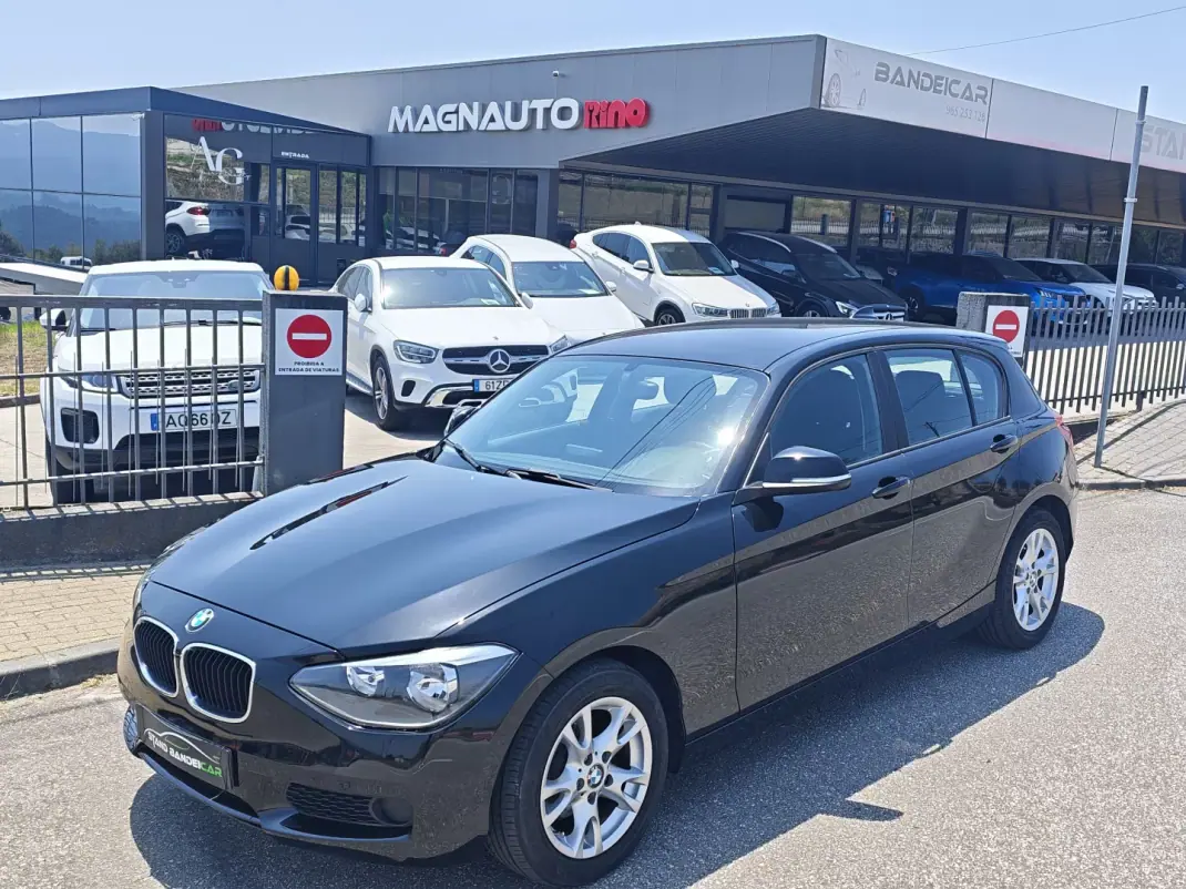 BMW 116 2011 - 11000 EUR, 231000 km - 231000km - foto 11 de 26