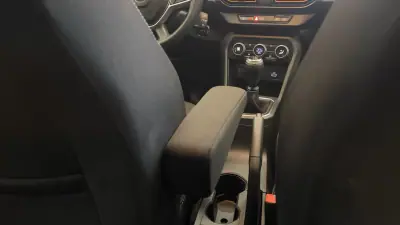 Dacia Sandero 2021 - 13990 EUR, 26094 km - AUTO.MOTO.pt - 26094km - foto 36 de 37