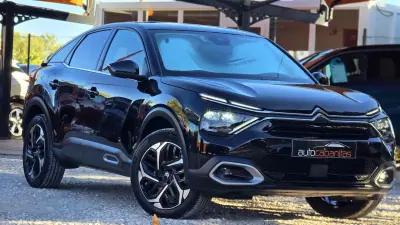 Citroën C4 2023 - 17950 EUR, 17700 km - AUTO.MOTO.pt - 17700km - foto 2 de 26