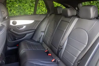 Mercedes-Benz C 250 2017 - 27900 EUR, 104000 km - AUTO.MOTO.pt - 104000km - foto 13 de 18