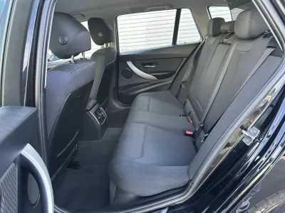 BMW 320 2013 - 12900 EUR, 228000 km - AUTO.MOTO.pt - 228000km - foto 54 de 57