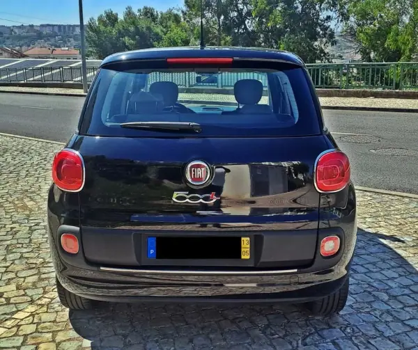 Fiat 500L 2013 - 7500 EUR, 160000 km - AUTO.MOTO.pt - 160000km - foto 6 de 29