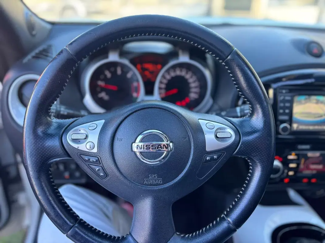 Nissan Juke 2014 - 14490 EUR, 149000 km - AUTO.MOTO.pt - 149000km - foto 10 de 12