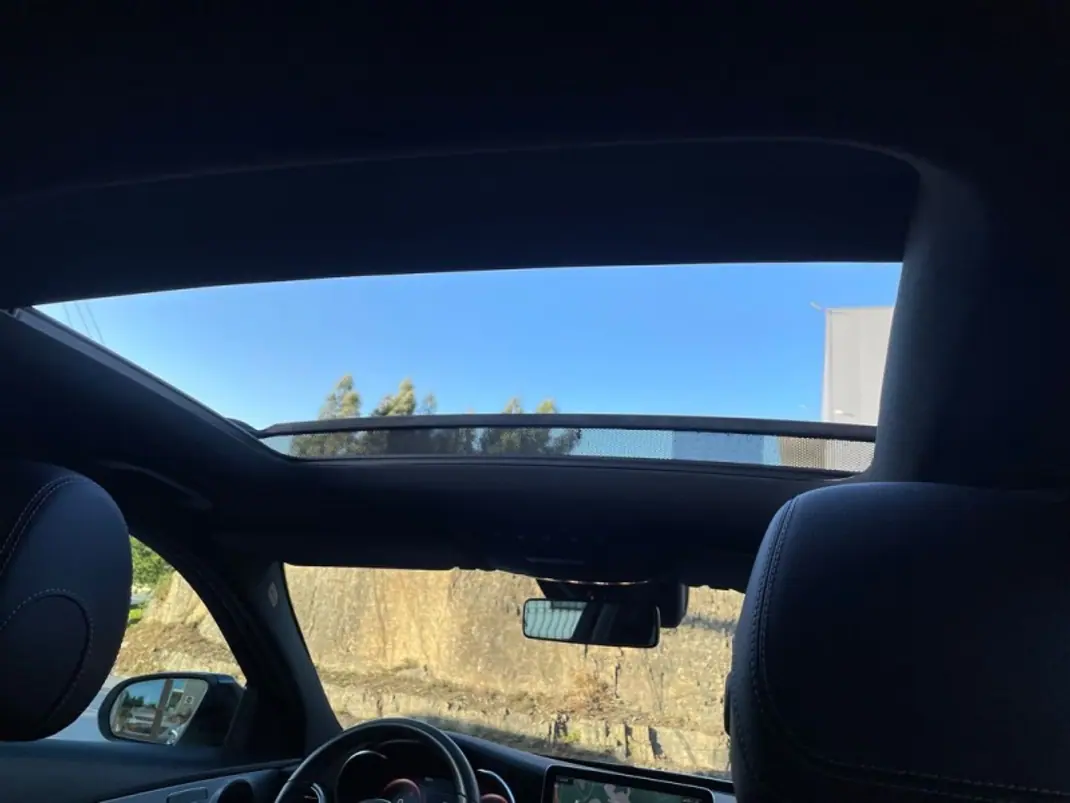 Mercedes-Benz C 220 2018 - 32500 EUR, 120400 km - AUTO.MOTO.pt - 120400km - foto 36 de 40