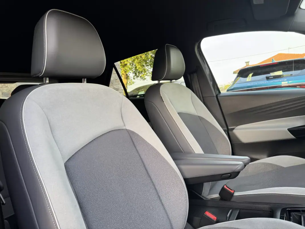 Volkswagen ID.3 2020 - 19900 EUR, 93000 km - AUTO.MOTO.pt - 93000km - foto 21 de 44