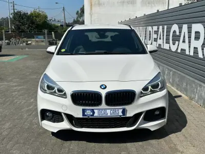 BMW 220 Gran Tourer 2016 - 18950 EUR, 198000 km - AUTO.MOTO.pt - 198000km - foto 3 de 10