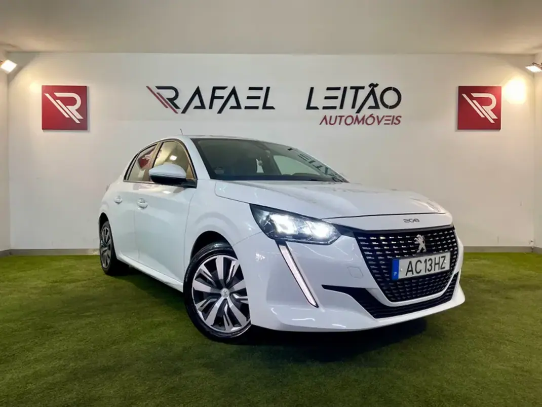 Peugeot 208 2020 - 11900 EUR, 177000 km - AUTO.MOTO.pt - 177000km - foto 4 de 28