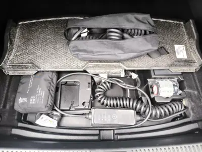 Mercedes-Benz A 250 Limousine 2020 - 25950 EUR, 141000 km - AUTO.MOTO.pt - 141000km - foto 53 de 55
