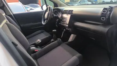 Citroën C3 Aircross 2019 - 11600 EUR, 94000 km - AUTO.MOTO.pt - 94000km - foto 9 de 17