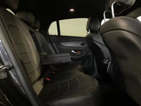 Mercedes-Benz GLC 220 2020 - 39500 EUR, 165000 km - AUTO.MOTO.pt - 165000km - foto 17 de 34
