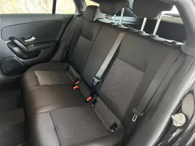 Mercedes-Benz CLA 180 2020 - 24600 EUR, 100563 km - AUTO.MOTO.pt - 100563km - foto 24 de 25
