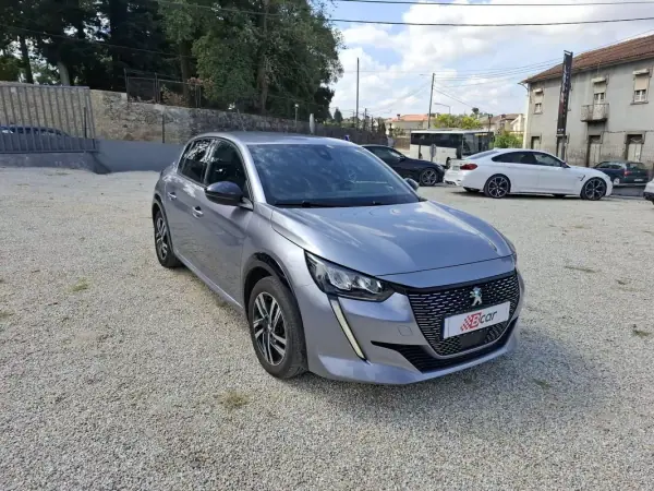 Peugeot e-208 2021 - 16499 EUR, 94000 km - AUTO.MOTO.pt - 94000km - foto 2 de 35