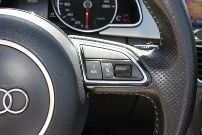 Audi A5 Cabrio 2013 - 19400 EUR, 190000 km - 190000km - foto 31 de 34