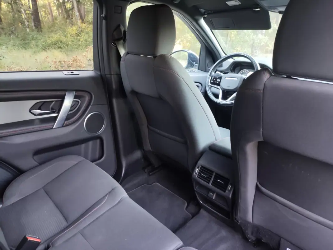 Land Rover Discovery Sport 2021 - 22000 EUR, 116100 km - 116100km - foto 20 de 27