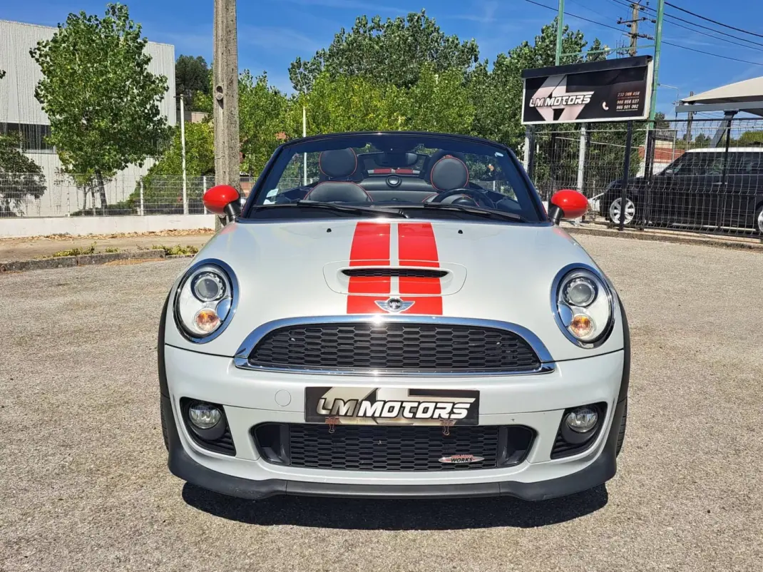 MINI Roadster 2012 - 16990 EUR, 102919 km - 102919km - foto 2 de 47