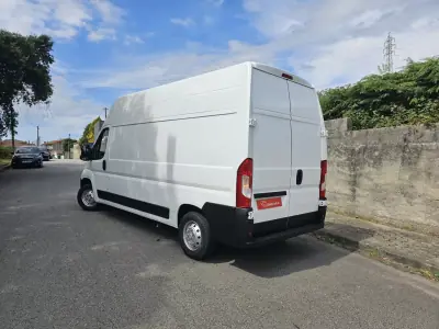 Peugeot BOXER 2.0 BlueHDi 435 L4H2 Premium 2020 - 20350 EUR, 126369 km - AUTO.MOTO.pt - 126369km - foto 9 de 40