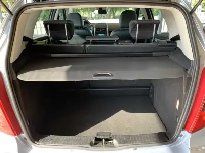 Mercedes-Benz A 180 2006 - 5950 EUR, 150000 km - AUTO.MOTO.pt - 150000km - foto 18 de 22