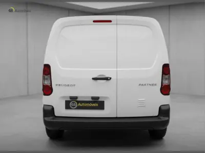 Peugeot 2016 - 9990 EUR, 180000 km - AUTO.MOTO.pt - 180000km - foto 4 de 8