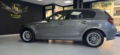 BMW 118 2010 - 9500 EUR, 241971 km - AUTO.MOTO.pt - 241971km - foto 13 de 28