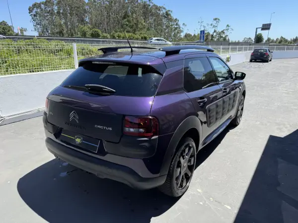 Citroën C4 Cactus 2017 - 8500 EUR, 201000 km - AUTO.MOTO.pt - 201000km - foto 6 de 17
