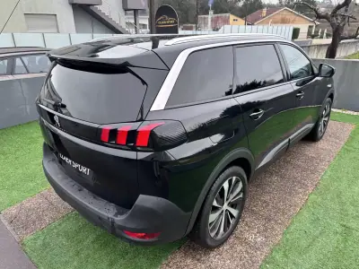 Peugeot 5008 2018 - 14900 EUR, 140000 km - AUTO.MOTO.pt - 140000km - foto 12 de 52