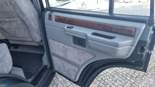Land Rover Range Rover 1996 - 35500 EUR, 143108 km - AUTO.MOTO.pt - 143108km - foto 40 de 49