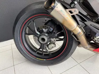 Ducati Panigale 1299 2016 - 17500 EUR, 11358 km - AUTO.MOTO.pt - 11358km - foto 10 de 38