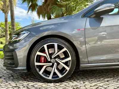 Volkswagen Golf 2019 - 26490 EUR, 113600 km - 113600km - foto 32 de 34