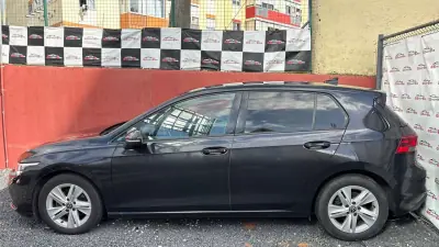 Volkswagen Golf 2022 - 17900 EUR, 94000 km - AUTO.MOTO.pt - 94000km - foto 3 de 12
