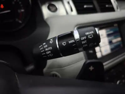 Land Rover Range Rover Evoque 2014 - 20950 EUR, 89503 km - AUTO.MOTO.pt - 89503km - foto 28 de 42