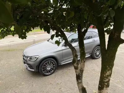 Mercedes-Benz GLC 300 2021 - 39990 EUR, 109000 km - AUTO.MOTO.pt - 109000km - foto 20 de 24