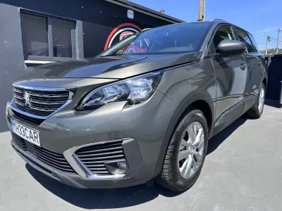 Peugeot 5008 2017 - 200000km
