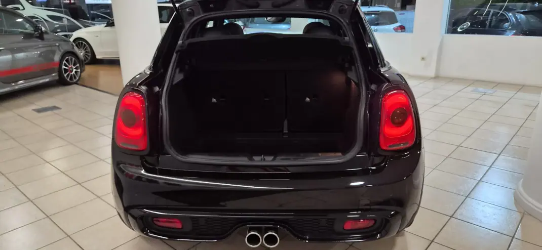 MINI One 2016 - 16990 EUR, 125000 km - AUTO.MOTO.pt - 125000km - foto 26 de 33