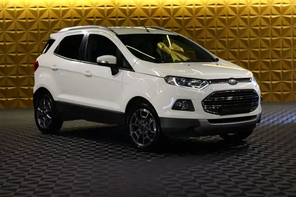 Ford EcoSport 2017 - 10700 EUR, 125000 km - AUTO.MOTO.pt - 125000km - foto 5 de 24