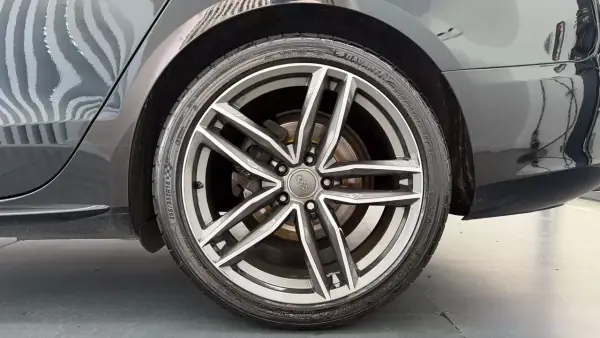 Audi A5 Sportback 2011 - 11990 EUR, 301955 km - 301955km - foto 11 de 31
