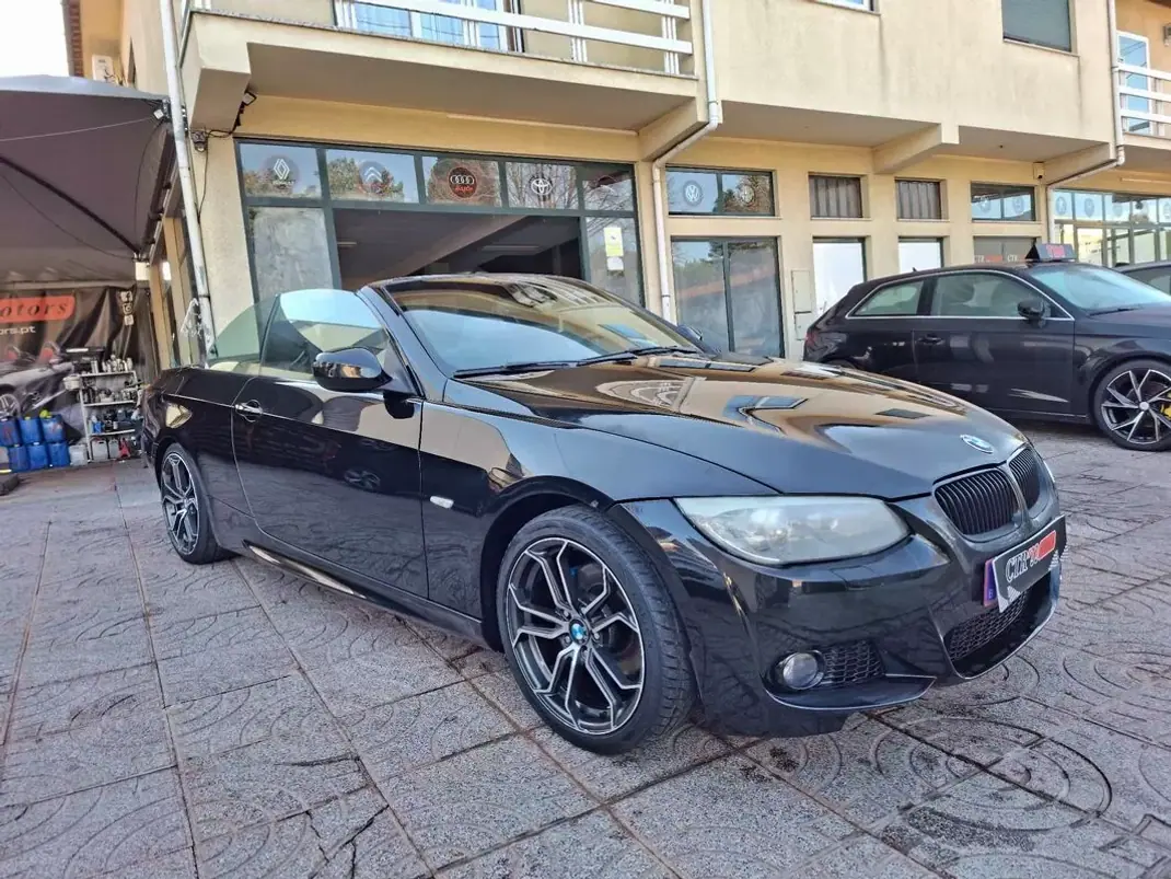 BMW 320 2010 - 15900 EUR, 220000 km - AUTO.MOTO.pt - 220000km - foto 3 de 42