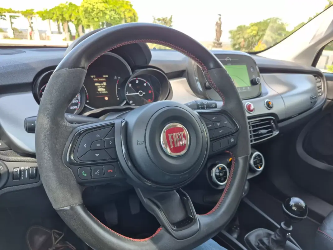 Fiat 500X 2023 - 18900 EUR, 42057 km - 42057km - foto 10 de 24