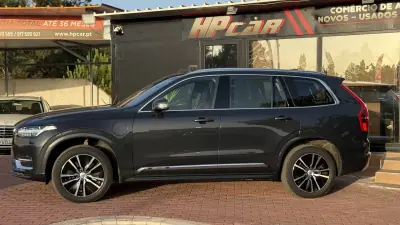 Volvo XC 90 2021 - 43990 EUR, 104000 km - AUTO.MOTO.pt - 104000km - foto 4 de 47