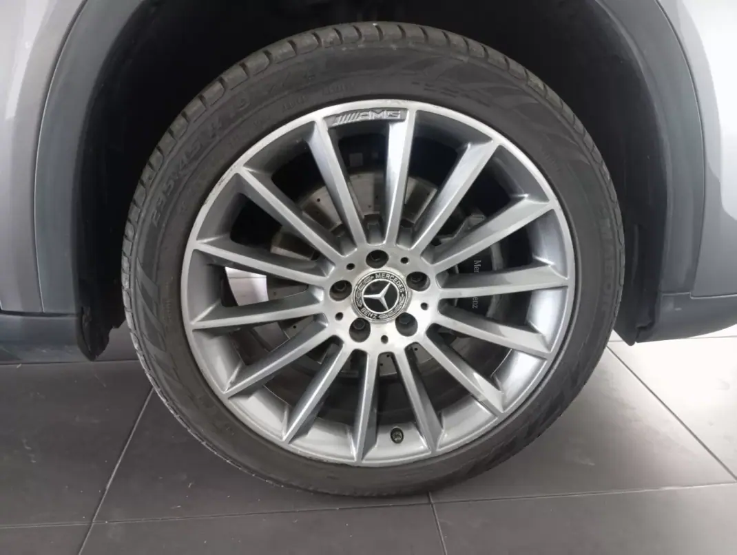 Mercedes-Benz GLA 220 2018 - 27500 EUR, 105000 km - AUTO.MOTO.pt - 105000km - foto 12 de 39