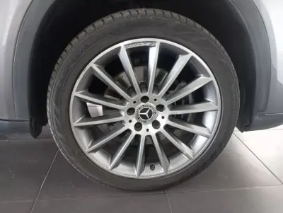 Mercedes-Benz GLA 220 2018 - 27500 EUR, 105000 km - AUTO.MOTO.pt - 105000km - foto 12 de 39