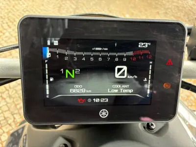 Yamaha Bolt 2024 - 7200 EUR, 6829 km - AUTO.MOTO.pt - 6829km - foto 8 de 17