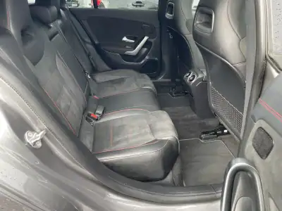 Mercedes-Benz CLA 180 2020 - 25400 EUR, 176284 km - AUTO.MOTO.pt - 176284km - foto 27 de 57