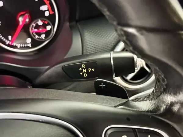 Mercedes-Benz A 180 2016 - 14950 EUR, 142000 km - AUTO.MOTO.pt - 142000km - foto 33 de 54