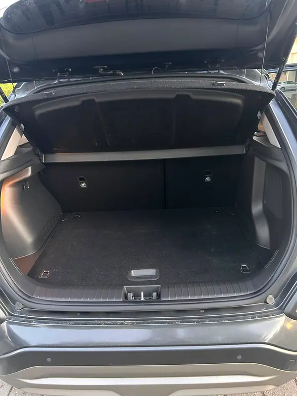 Hyundai Kauai 2019 - 14900 EUR, 148000 km - 148000km - foto 12 de 12