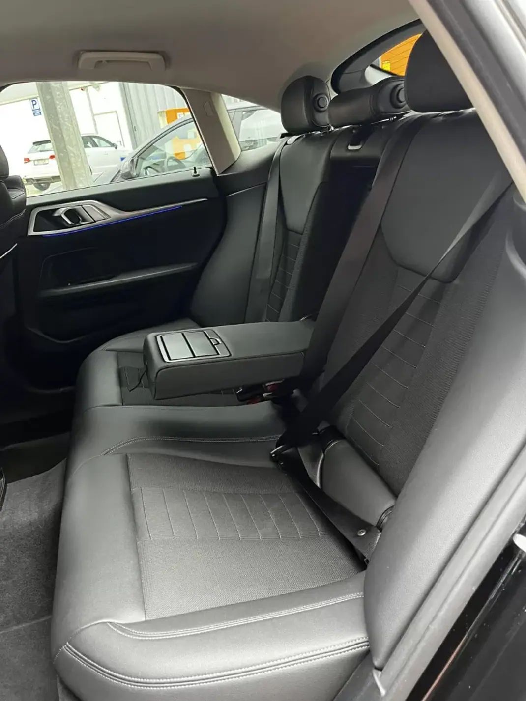 BMW 420 Gran Coupé 2022 - 32900 EUR, 174020 km - 174020km - foto 17 de 23