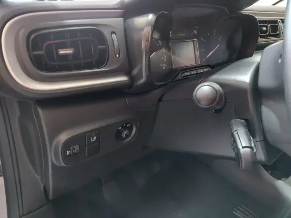 Citroën C3 2017 - 10900 EUR, 99000 km - AUTO.MOTO.pt - 99000km - foto 9 de 19